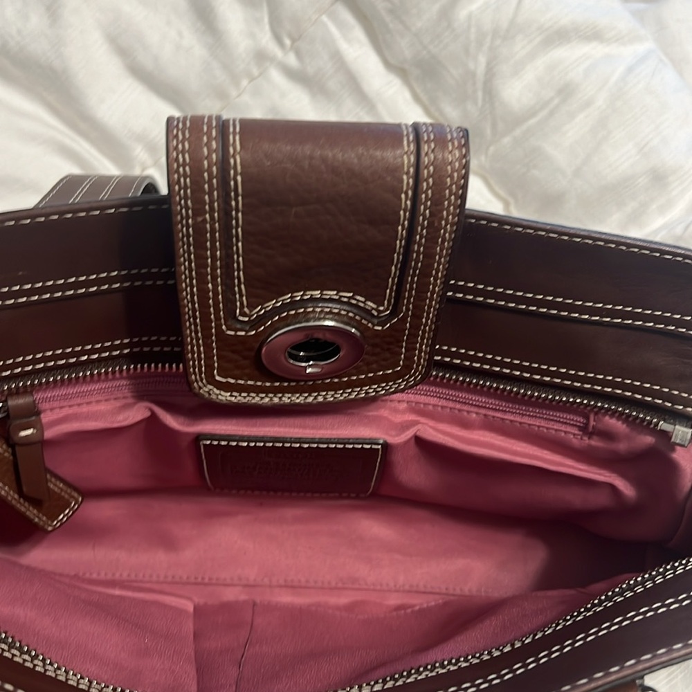 Elegant Brown Leather Handbag Genuine Coach. Excellent   Never used - Picture 3 of 5